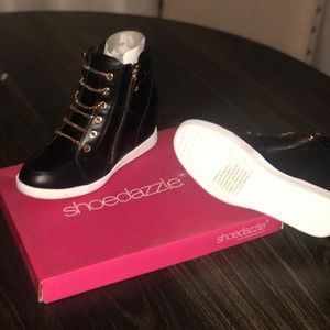 Shoe dazzle boots
